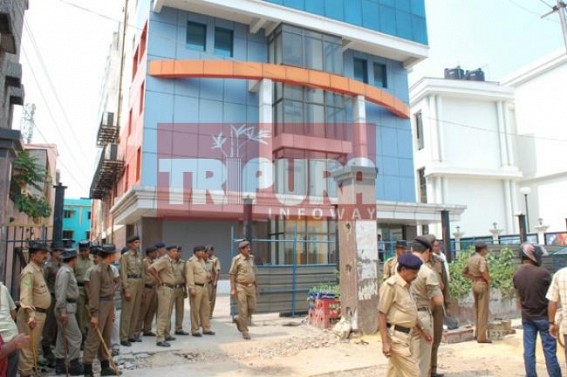 CBIâ€™s Chit-fund investigations aimed at Mamataâ€™s Bengal rather Manikâ€™s Tripura : CBI arrests two top chit fund officials in Bengal, uncertain future with chit fund investigations in Tripura